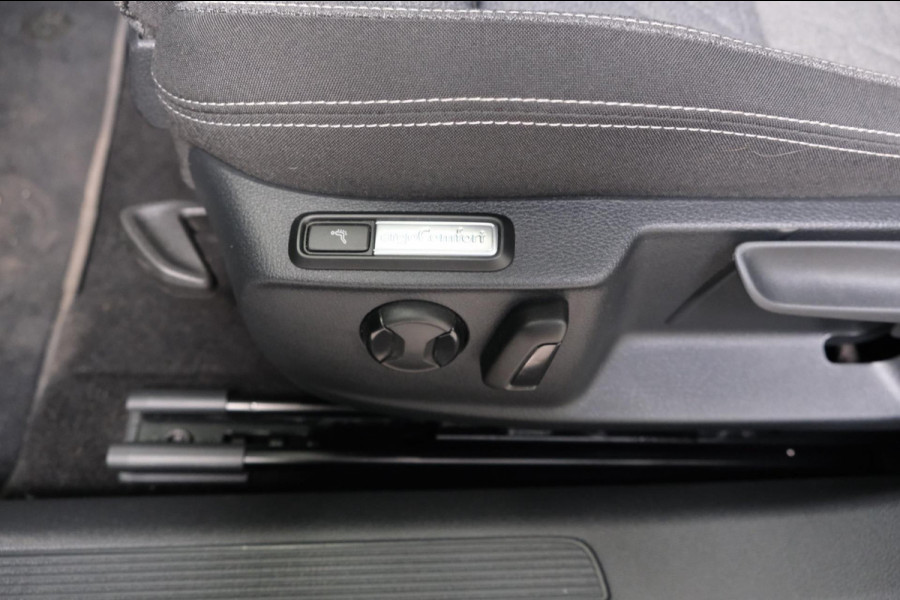 Volkswagen Passat Variant 1.4 TSI PHEV GTE Business - Cruise, Camera, Camera, Massage stoelen