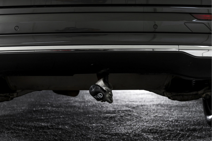 Volvo XC60 2.0 T6 Plug-in hybrid AWD Inscription Exclusive Orig. NL | Luchtvering | Elek. Trekhaak | S/k-panodak | Harman/Kardon | Adapt. Cruise | Stoel-+stuurverw. | 360 Camera | Elek. stoelen | NAV+App. Connect | ECC | LM 19" |