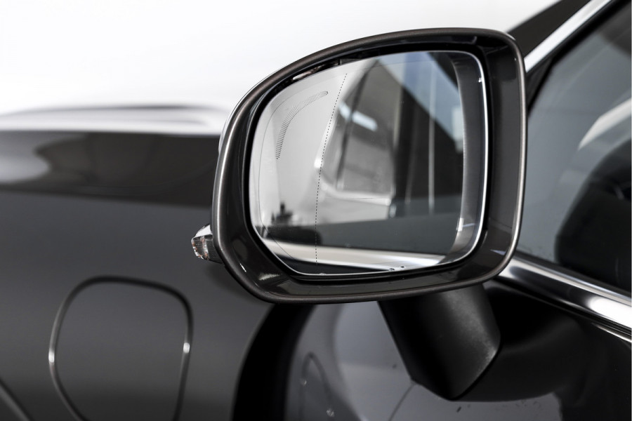 Volvo XC60 2.0 T6 Plug-in hybrid AWD Inscription Exclusive Orig. NL | Luchtvering | Elek. Trekhaak | S/k-panodak | Harman/Kardon | Adapt. Cruise | Stoel-+stuurverw. | 360 Camera | Elek. stoelen | NAV+App. Connect | ECC | LM 19" |