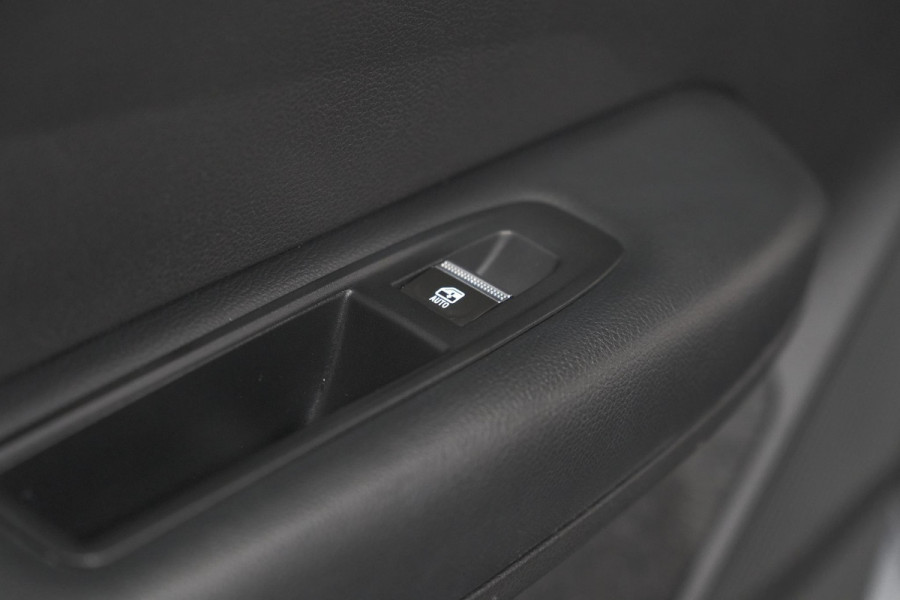 Renault Mégane E-Tech EV60 220 Optimum Charge Techno | Pack Winter | Camera | Adaptieve Cruise Control | Dodehoekdetectie