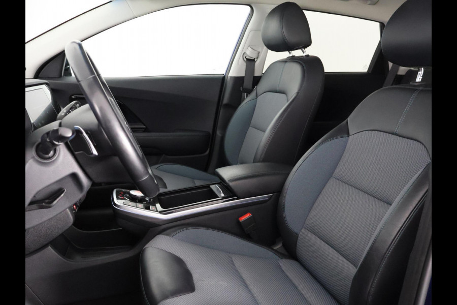 Kia e-Niro DYNAMIC 64 kWh 1e EIG.SOD ACCU 100% GARANTIE 2031* HALF LEDER. STOEL/STUUR VERWARMING . APPLE CARPLAY & ANDROID AUTO