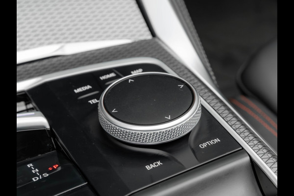 BMW 4 Serie Cabrio M440i xDrive - LCI - 20 inch - Air Collar - Driving Ass Prof - Harman-Kardon