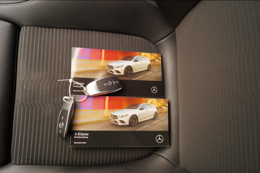 Mercedes-Benz A-Klasse 180 136pk Edition -NAVI-ECC-CAM-PDC-