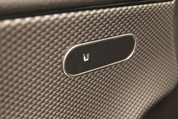 Mercedes-Benz A-Klasse 180 136pk Edition -NAVI-ECC-CAM-PDC-