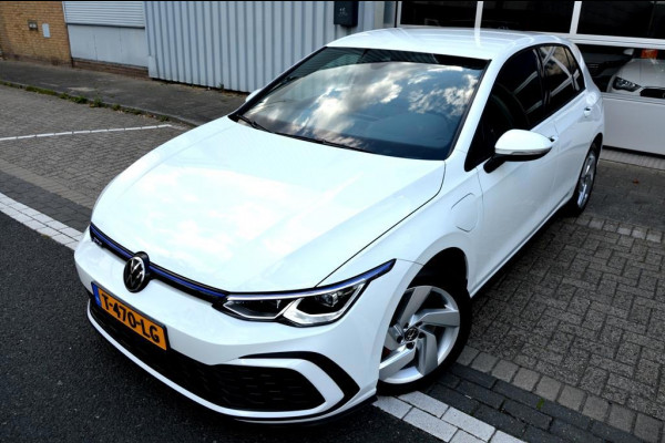 Volkswagen Golf 1.4 eHybrid GTE CARPLAY/NAVI/VIRTUAL COCKPIT