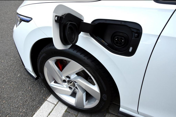 Volkswagen Golf 1.4 eHybrid GTE CARPLAY/NAVI/VIRTUAL COCKPIT