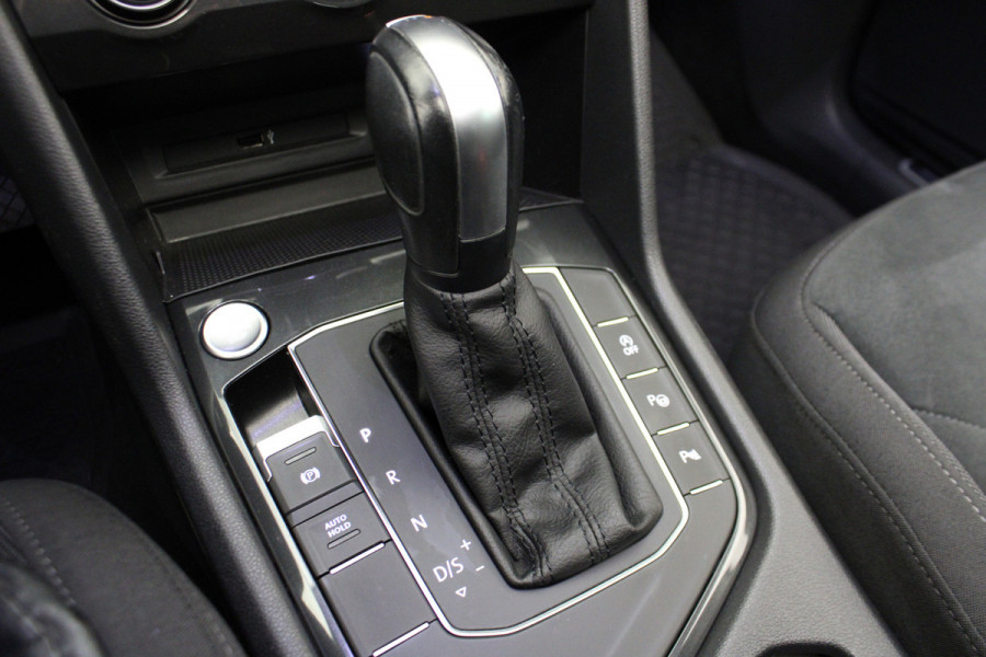 Volkswagen Tiguan 1.5 TSI ACT Highline |Pano|Stoel/Stuur verw.|