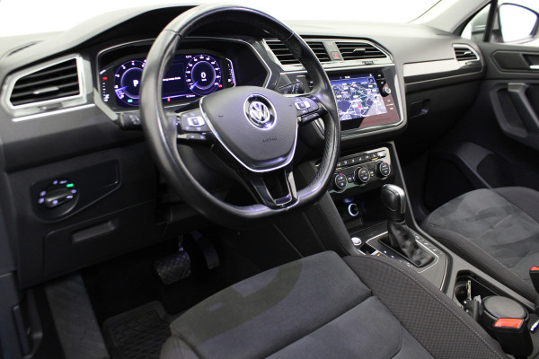 Volkswagen Tiguan 1.5 TSI ACT Highline |Pano|Stoel/Stuur verw.|