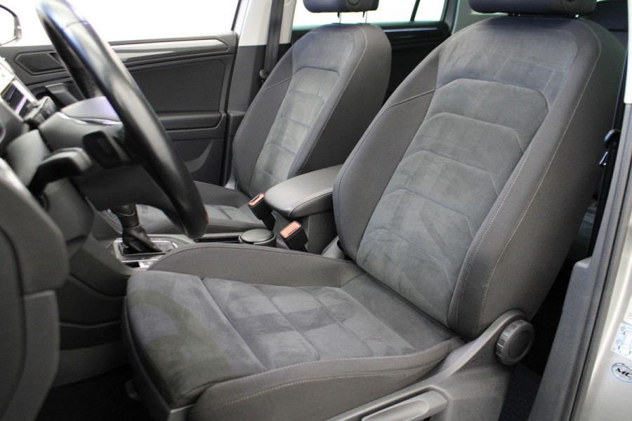 Volkswagen Tiguan 1.5 TSI ACT Highline |Pano|Stoel/Stuur verw.|