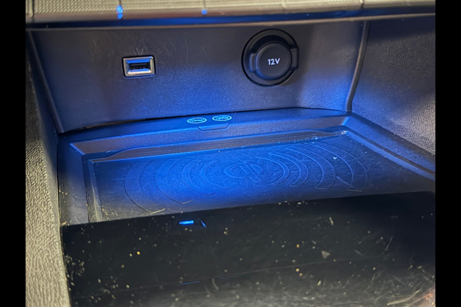 Peugeot 3008 1.2 PureTech Blue Lease Executive APPLE CARPLAY NAVIGATIE PDC CRUISE LEDER AIRCO USB