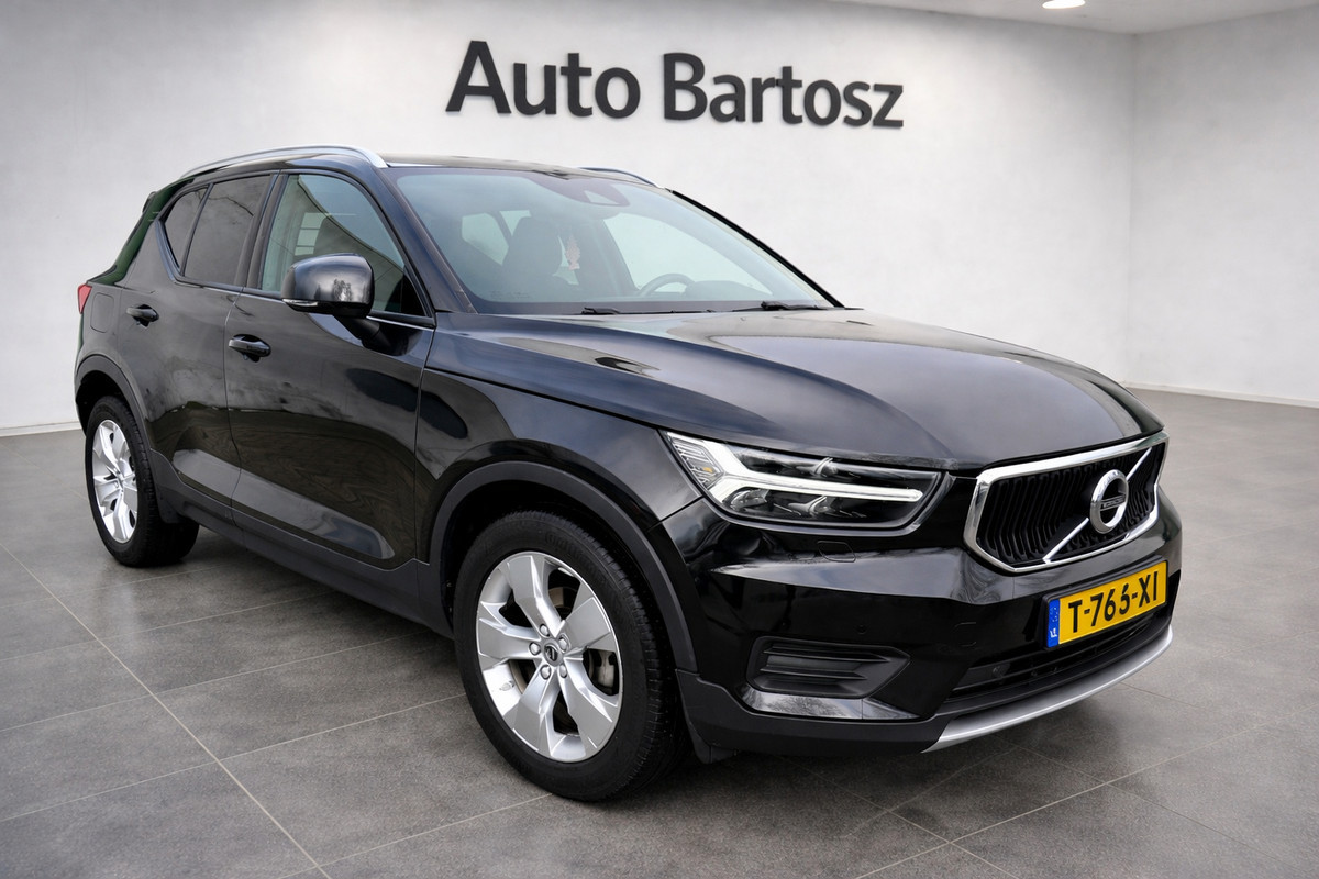 Volvo XC40 1.5 T3 Momentum Pro