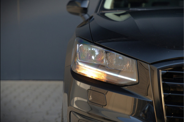 Audi Q2 1.4 TFSI CoD Design Pro Line Plus | Stoelverwarming | Camera | Keyless | Cruise Control | Navigatie | Parkeersensoren | Elektrische Achterklep | Climate Control | Automaat
