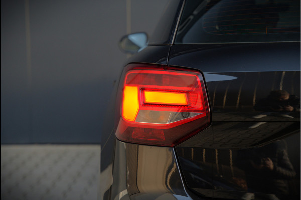 Audi Q2 1.4 TFSI CoD Design Pro Line Plus | Stoelverwarming | Camera | Keyless | Cruise Control | Navigatie | Parkeersensoren | Elektrische Achterklep | Climate Control | Automaat