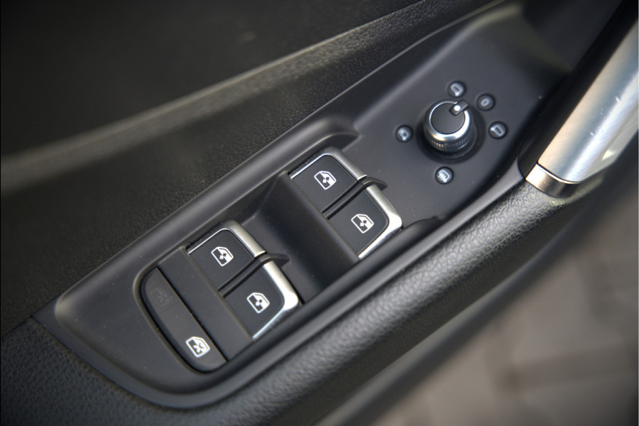 Audi Q2 1.4 TFSI CoD Design Pro Line Plus | Stoelverwarming | Camera | Keyless | Cruise Control | Navigatie | Parkeersensoren | Elektrische Achterklep | Climate Control | Automaat