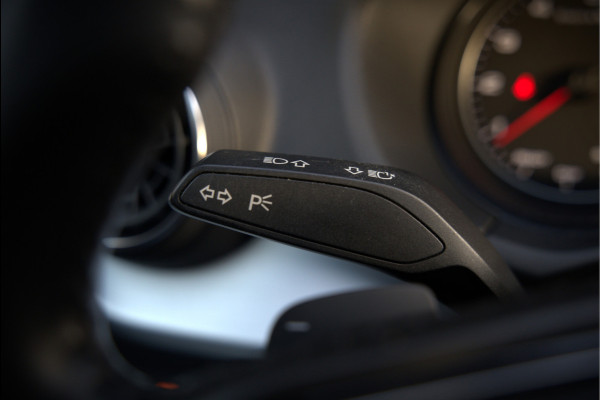 Audi Q2 1.4 TFSI CoD Design Pro Line Plus | Stoelverwarming | Camera | Keyless | Cruise Control | Navigatie | Parkeersensoren | Elektrische Achterklep | Climate Control | Automaat