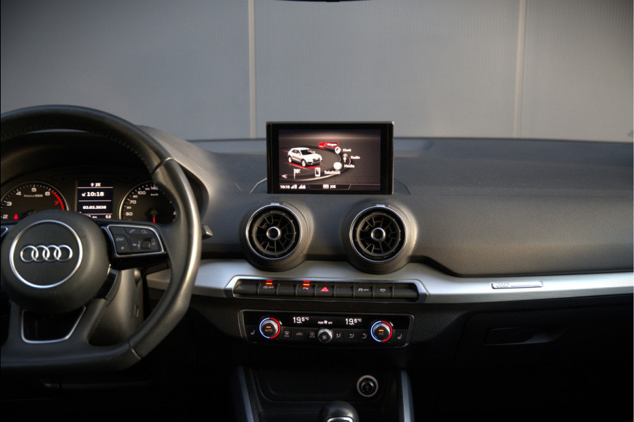 Audi Q2 1.4 TFSI CoD Design Pro Line Plus | Stoelverwarming | Camera | Keyless | Cruise Control | Navigatie | Parkeersensoren | Elektrische Achterklep | Climate Control | Automaat