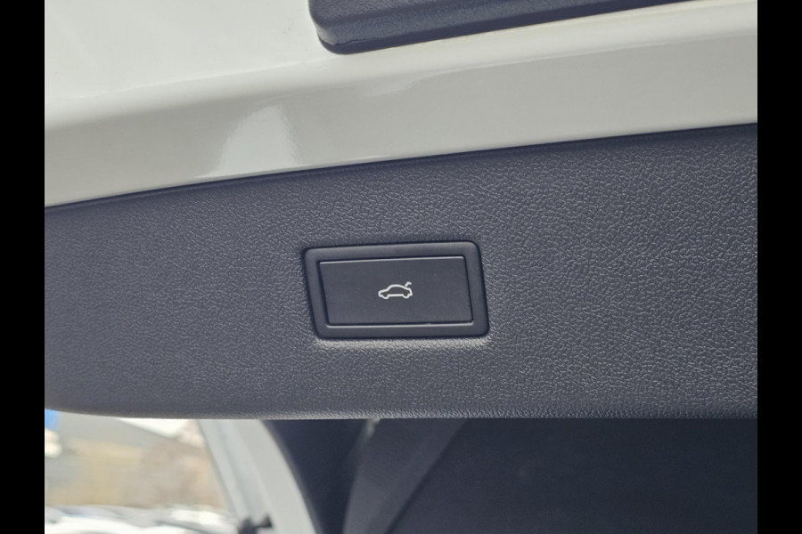 Ford Capri Premium Extended Range RWD 77 kWh 286pk | Driver Assistance Pack | Panorama dak | 1ste eigenaar | nieuwstaat!