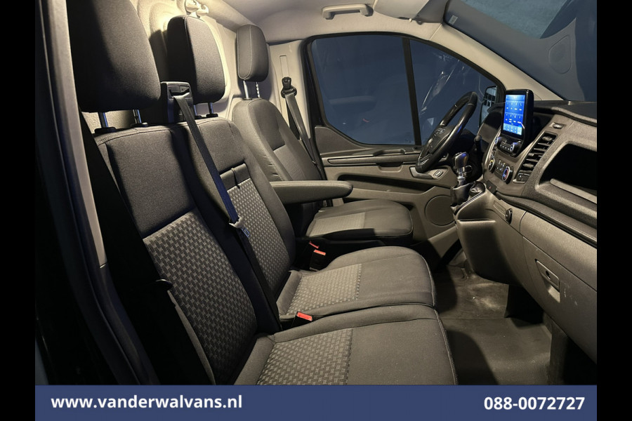 Ford Transit Custom 2.0 TDCI 131pk L2H1 Euro6 Airco | Navigatie | LED | Cruisecontrol | 2800kg Trekhaak Parkeersensoren, Bijrijdersbank
