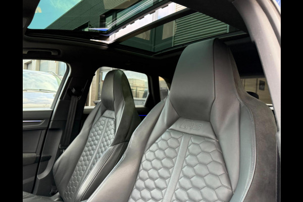 Audi Q3 TFSI RS / BOMVOL / RIJKLAAR