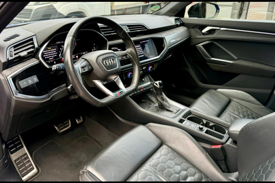 Audi Q3 TFSI RS / BOMVOL / RIJKLAAR