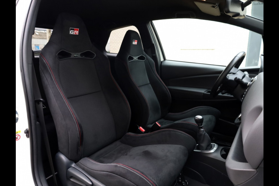 Toyota Yaris 1.8 GRMN | NL AUTO | 46/400