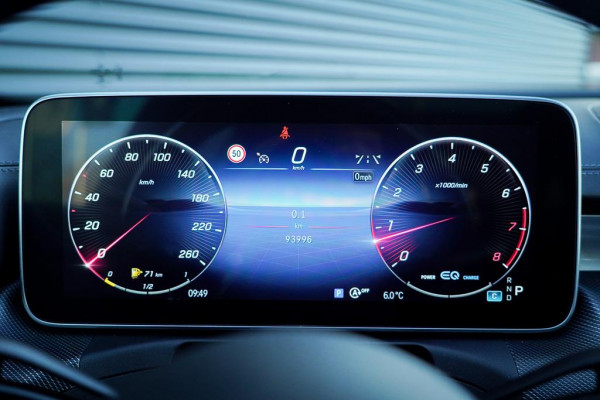 Mercedes-Benz C-Klasse Estate 200 AMG Line / Pano / Burmester / Trekhaak / Stoelverwarming