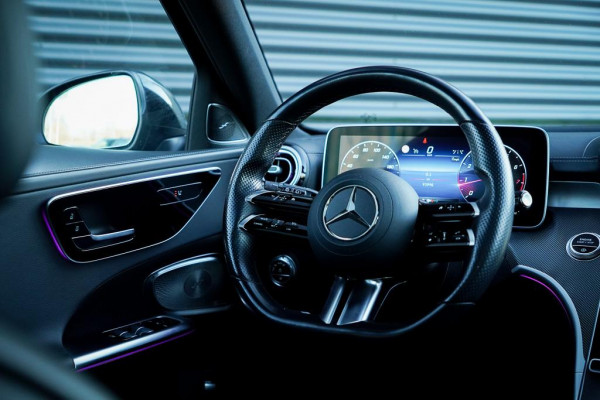 Mercedes-Benz C-Klasse Estate 200 AMG Line / Pano / Burmester / Trekhaak / Stoelverwarming