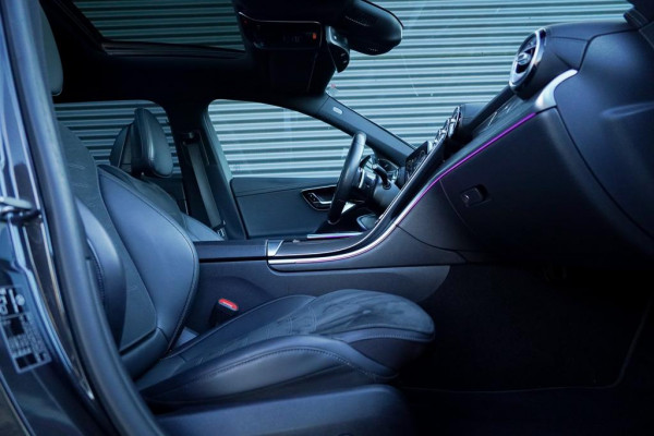 Mercedes-Benz C-Klasse Estate 200 AMG Line / Pano / Burmester / Trekhaak / Stoelverwarming