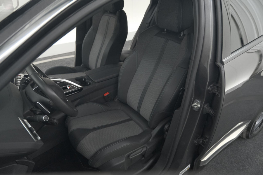 Peugeot 3008 1.6 HYbrid 225 Allure Pack Business | Camera | Navigatie | Apple Carplay | Parkeersensoren