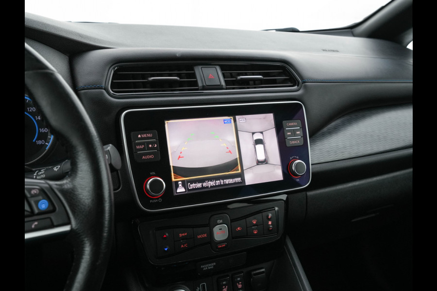 Nissan Leaf Tekna 40 kWh (SOH-83%) (INCL-BTW) *Aut.*LEATHER | FULL-LED | BOSE-AUDIO | TOPVIEW | DAB | KEYLESS | NAVI-FULLMAP | DAB | HEATED-COMFORTSEATS | PRIVACY-GLASS | ADAPTIVE-CRUISE | 17''ALU*