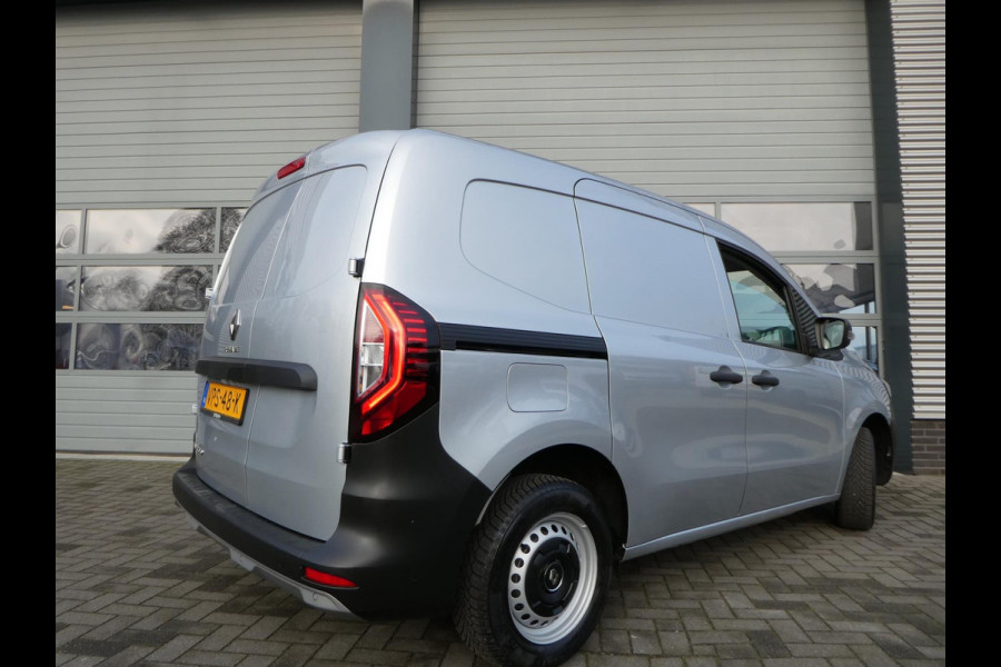 Renault Kangoo 1.5 Blue dCi Met Airco, PDC, Cruisecontrol.