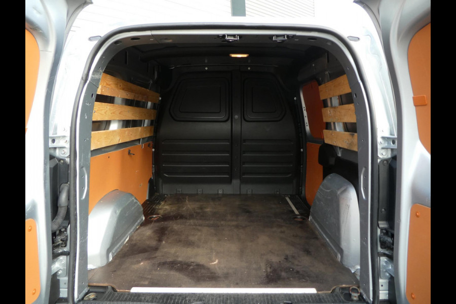 Renault Kangoo 1.5 Blue dCi Met Airco, PDC, Cruisecontrol.