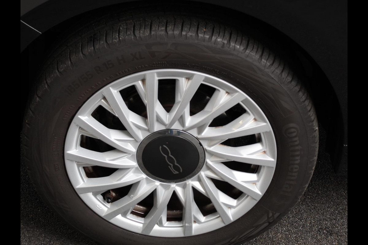 Fiat 500 1.0 Hybrid Vita Plus | Navigatie | Airco | Apple Carplay/Android Auto | Dab | Parkeer sensoren | Cruise Control