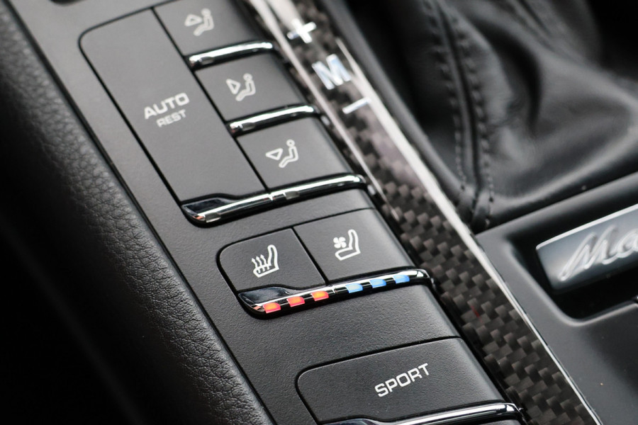 Porsche Macan 2.0 | ACC | Panoramadak | Inc BTW | 21'' | Sportchrono | Bose | Stoelventilatie | Elek. trekhaak | CarPlay | Luchtvering | Camera | Memory seats | Lederen bekleding | Alarm klasse 5 | Standkachel