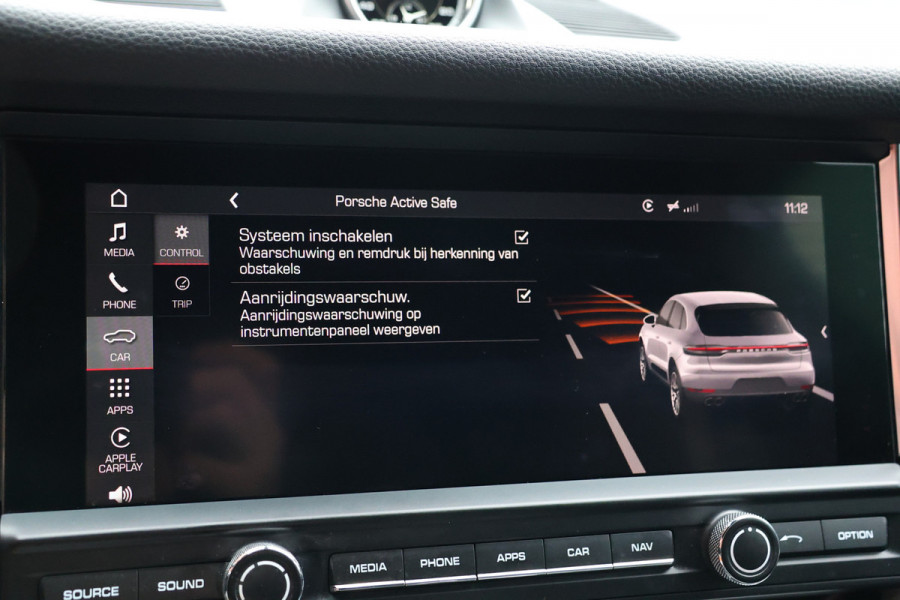 Porsche Macan 2.0 | ACC | Panoramadak | Inc BTW | 21'' | Sportchrono | Bose | Stoelventilatie | Elek. trekhaak | CarPlay | Luchtvering | Camera | Memory seats | Lederen bekleding | Alarm klasse 5 | Standkachel