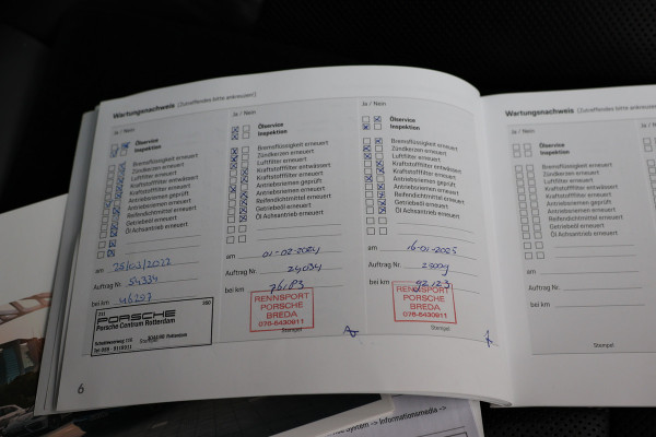 Porsche Macan 2.0 | ACC | Panoramadak | Inc BTW | 21'' | Sportchrono | Bose | Stoelventilatie | Elek. trekhaak | CarPlay | Luchtvering | Camera | Memory seats | Lederen bekleding | Alarm klasse 5 | Standkachel