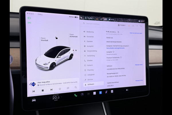 Tesla Model 3 SR+ 60kWh 326PK AutoPilot Leer PanoramaDak Adaptive Cruise Lmv 18" Camera's Elektr.-Stuur+Stoelen+Spiegels+Geheugen+Easy-Entry+V Navi LED Comfortstoelen Soh 87% ACC DAB Keyless en Voorverwarmen interieur via App One-Pedal-Drive Origineel Nederlandse auto tot 11kw laden thuis! Garantie Accu tot 10-12-2027 max 160.000km 1.584kg licht!