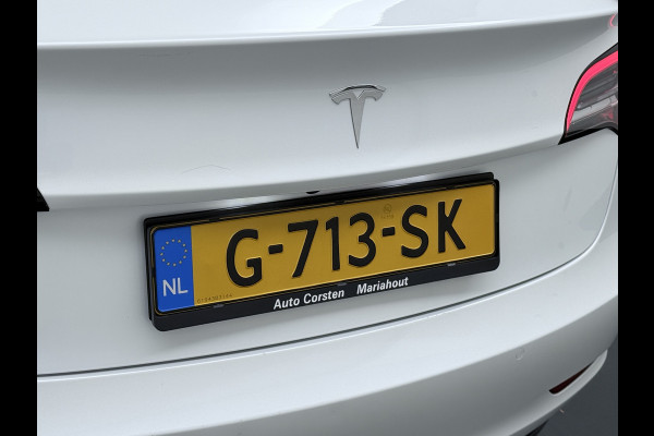 Tesla Model 3 SR+ 60kWh 326PK AutoPilot Leer PanoramaDak Adaptive Cruise Lmv 18" Camera's Elektr.-Stuur+Stoelen+Spiegels+Geheugen+Easy-Entry+V Navi LED Comfortstoelen Soh 87% ACC DAB Keyless en Voorverwarmen interieur via App One-Pedal-Drive Origineel Nederlandse auto tot 11kw laden thuis! Garantie Accu tot 10-12-2027 max 160.000km 1.584kg licht!