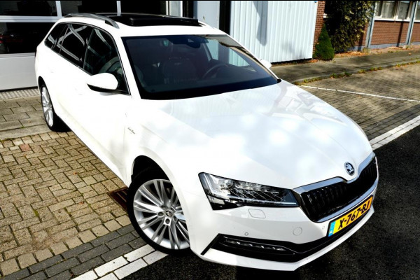 Škoda Superb Combi 1.4 TSI iV CAM/LMV19/NAVI/LEER/VIRTU/PANO