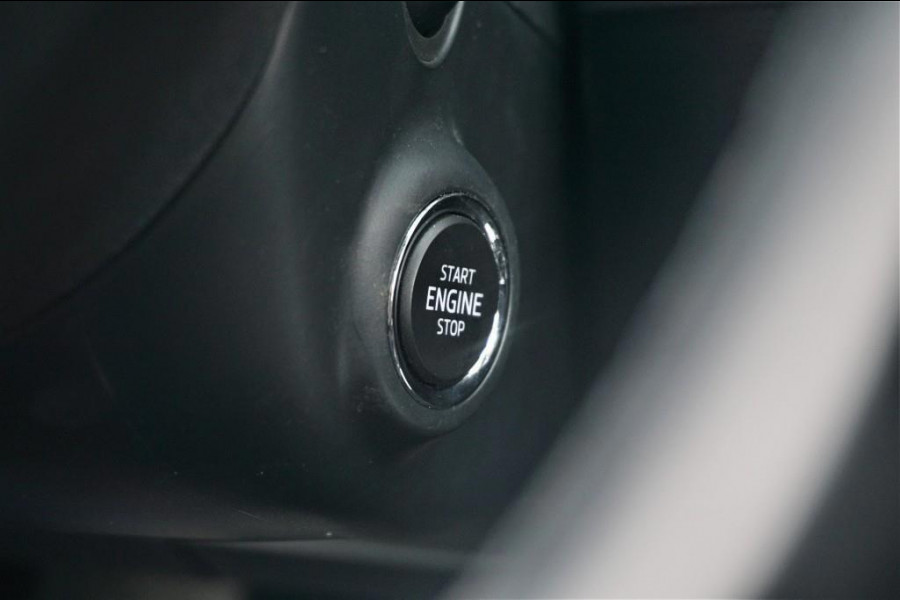 Škoda Superb Combi 1.4 TSI iV CAM/LMV19/NAVI/LEER/VIRTU/PANO