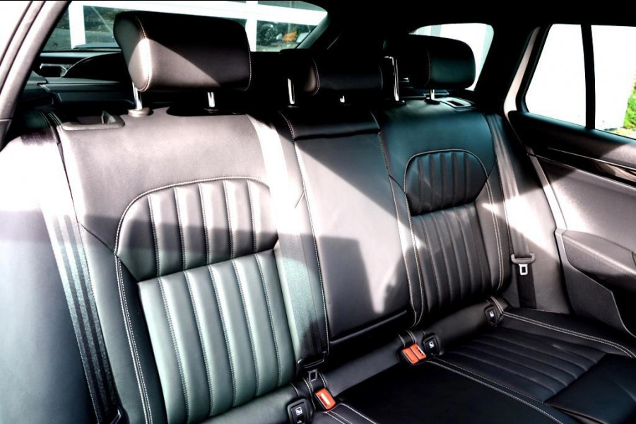 Škoda Superb Combi 1.4 TSI iV CAM/LMV19/NAVI/LEER/VIRTU/PANO