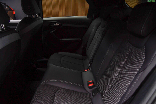 Audi A1 Sportback 40 TFSI S- Line Leder Camera Navi Virtual Climate Sonos PDC LM velgen Stoelverwarming Carplay BTW auto