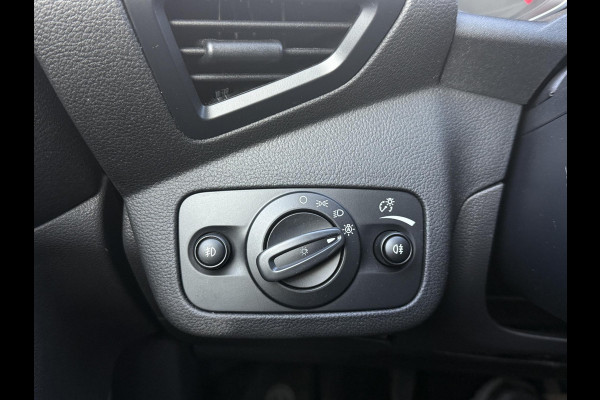 Ford Kuga 1.5 EcoBoost ST Line Navi|Camera|Trekhaak|Clima|Halfleder|PDC V+A|120pk|Elektrsiche Achterklep|APK tot 06-2026