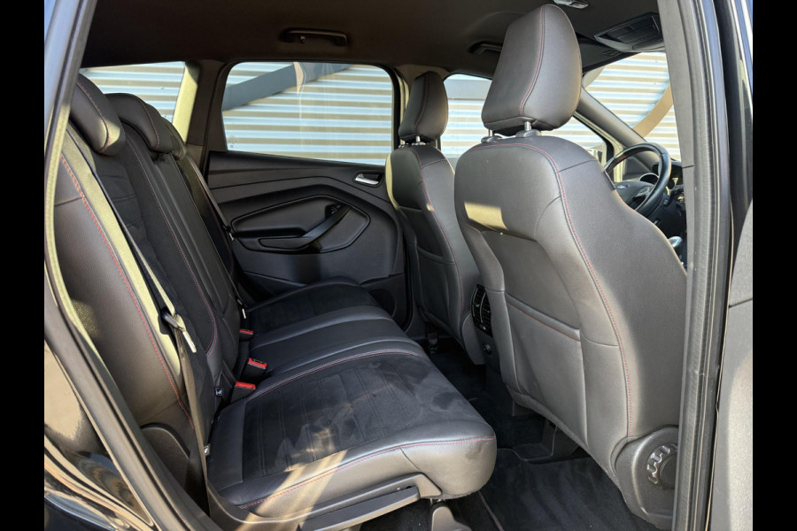 Ford Kuga 1.5 EcoBoost ST Line Navi|Camera|Trekhaak|Clima|Halfleder|PDC V+A|120pk|Elektrsiche Achterklep|APK tot 06-2026