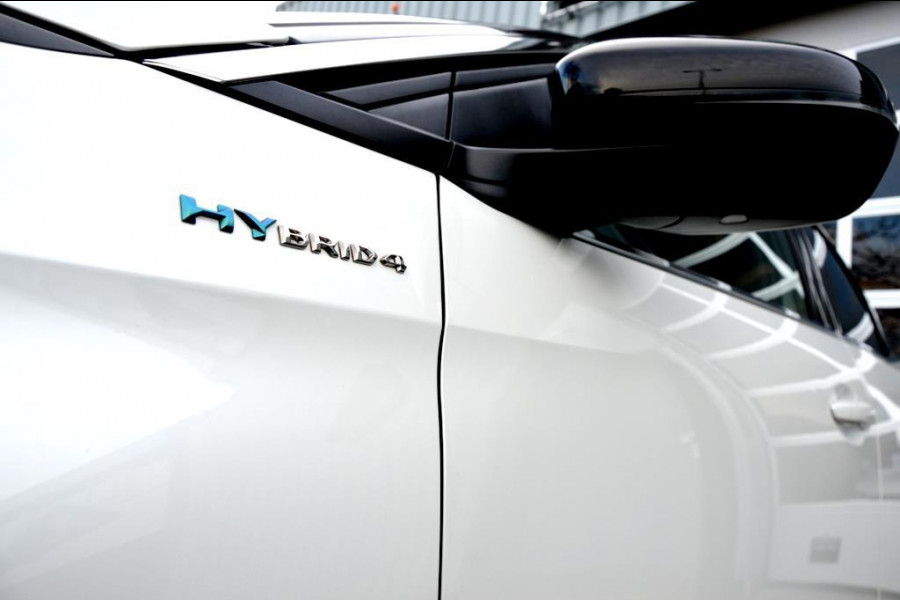 Peugeot 3008 1.6 HYbrid4 300 GT 300PK LMV-19/NAVI/LEER/360º