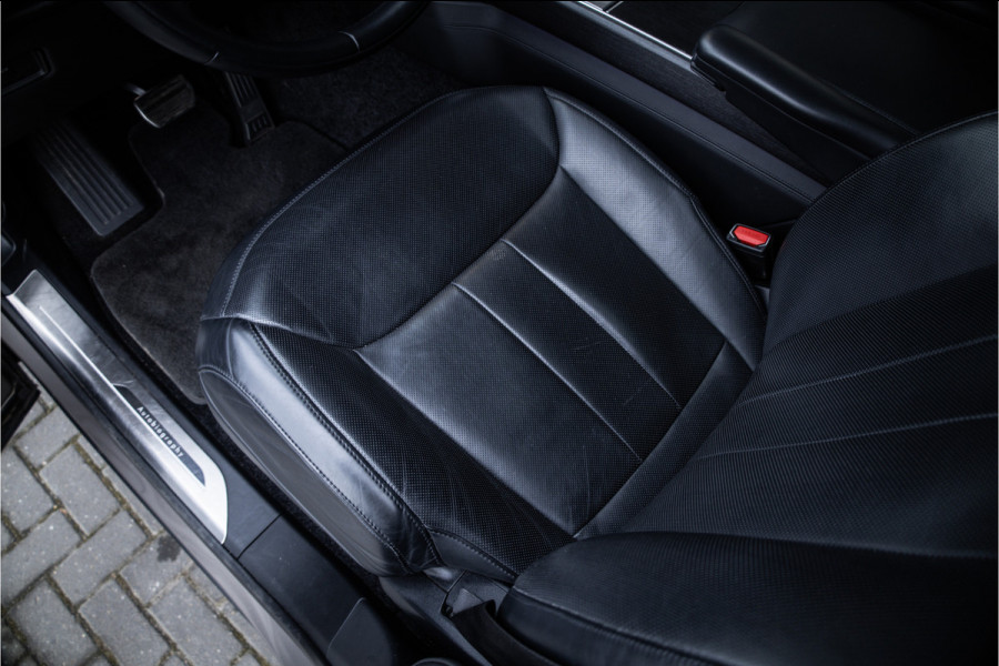 Land Rover Range Rover 4.4 P530 LWB Autobiography 7p. MHEV - Panorama | Stoelkoeling & Massage | Meridian | 23" | 360 Camera