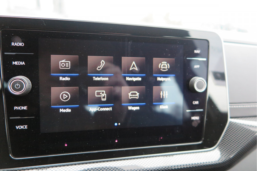 Volkswagen T-Cross 1.0 TSI 116pk DSG R-Line, Virtual cockpit, Camera , Stoelverwarming, Navigatie , Led, LMV etc. (fabrieksgarantie t/m 01-2027)