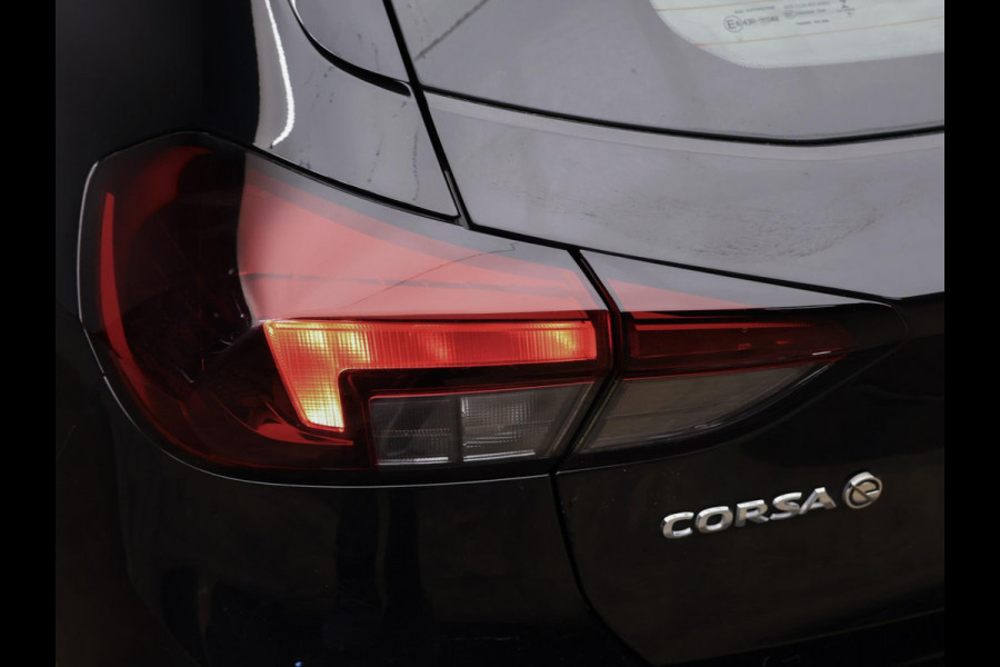 Opel CORSA-E Edition 50 kWh Black Edition Sport (APPLE CARPLAY,NAVI,DIGITAL COCKPIT,LED,CLIMATE,CRUISE,SPORTSTOELEN,NETTE STAAT)