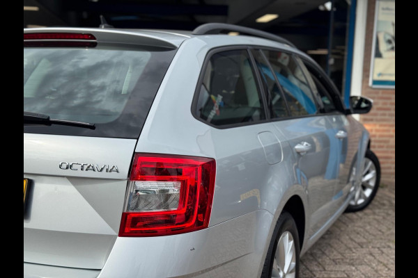 Škoda Octavia Combi 1.5 TSI Greentech Business AUT NAVI NAP!