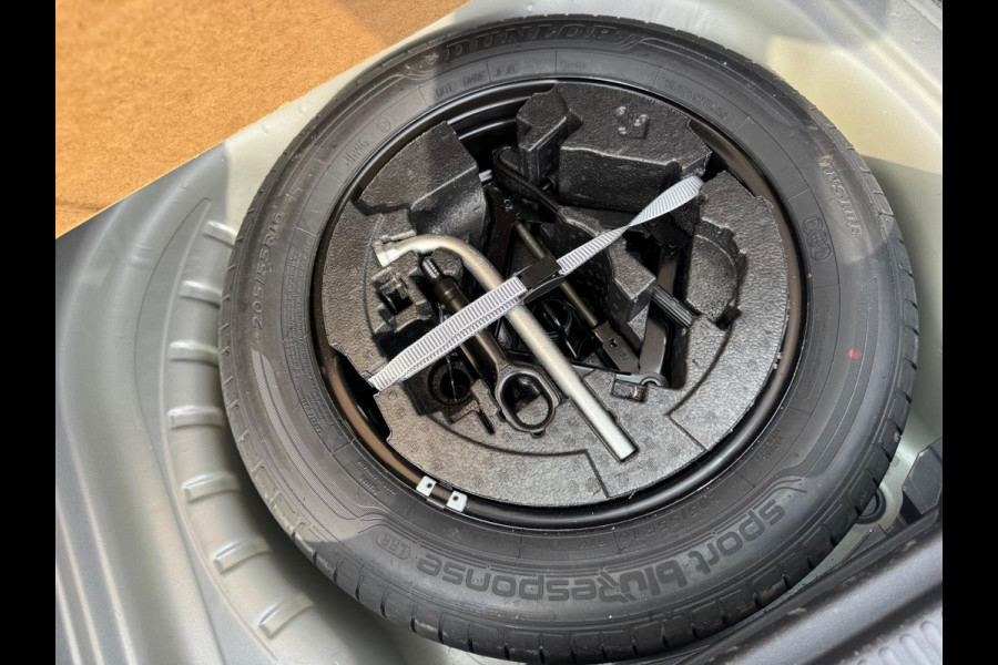 Škoda Octavia Combi 1.5 TSI Greentech Business AUT NAVI NAP!